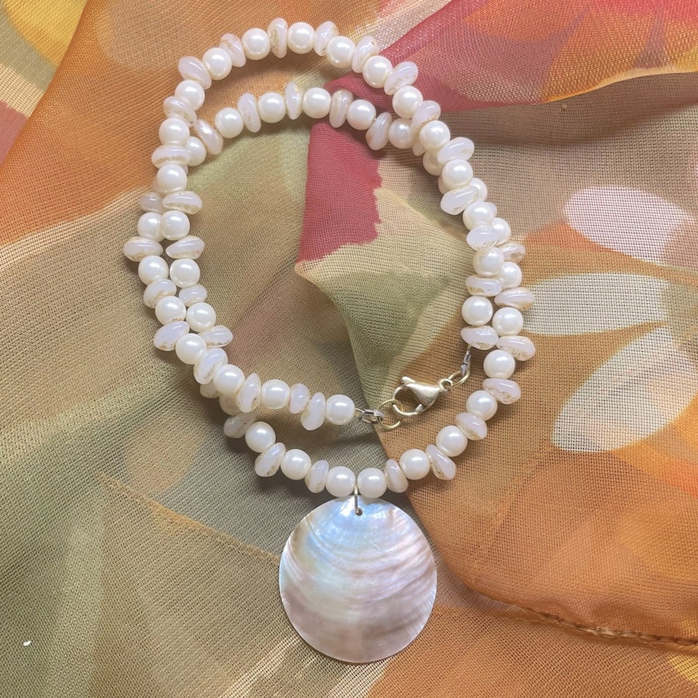 Handmade faux pearl necklace with shell